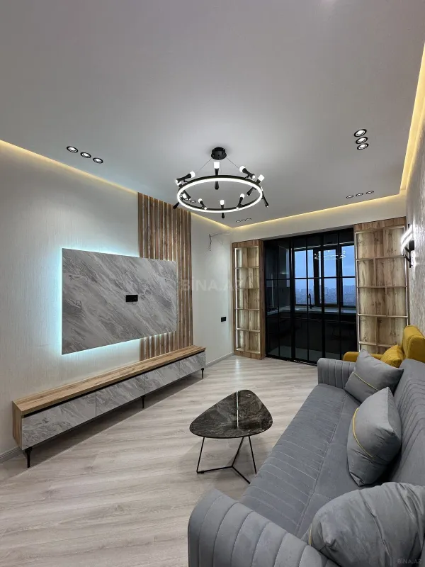 Satılır 2 otaqlı mənzil 67 m²