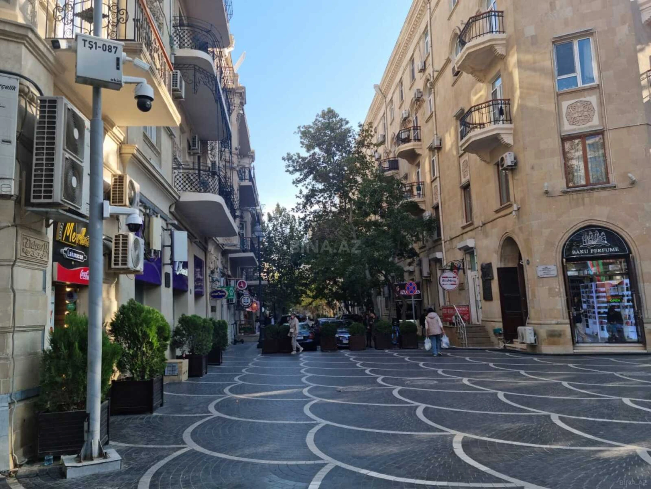 Satılır 3 otaqlı mənzil 70 m²