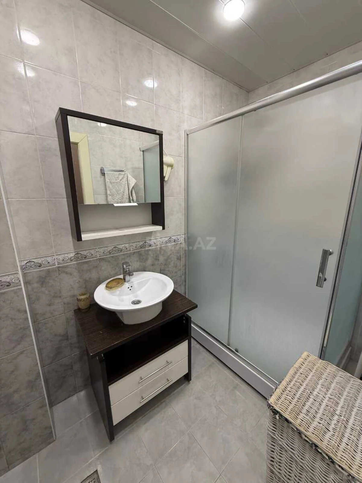 Satılır 3 otaqlı mənzil 70 m²