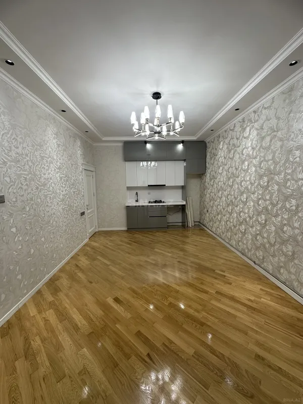 Satılır 3 otaqlı mənzil 82 m²