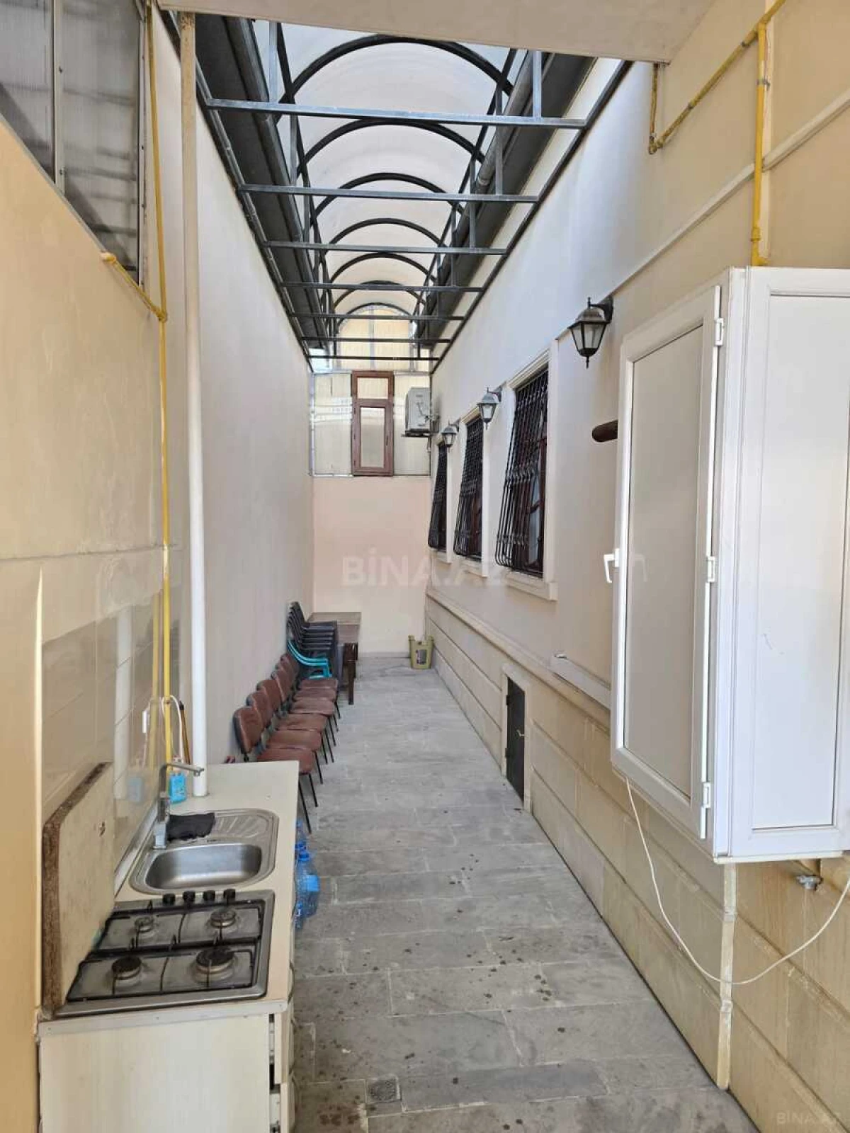 Satılır 7 otaqlı həyət evi 230 m²