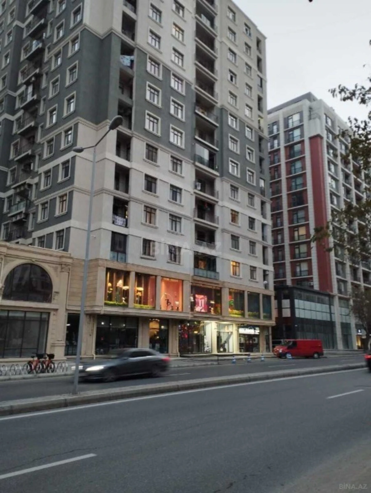 Satılır 3 otaqlı mənzil 85 m²