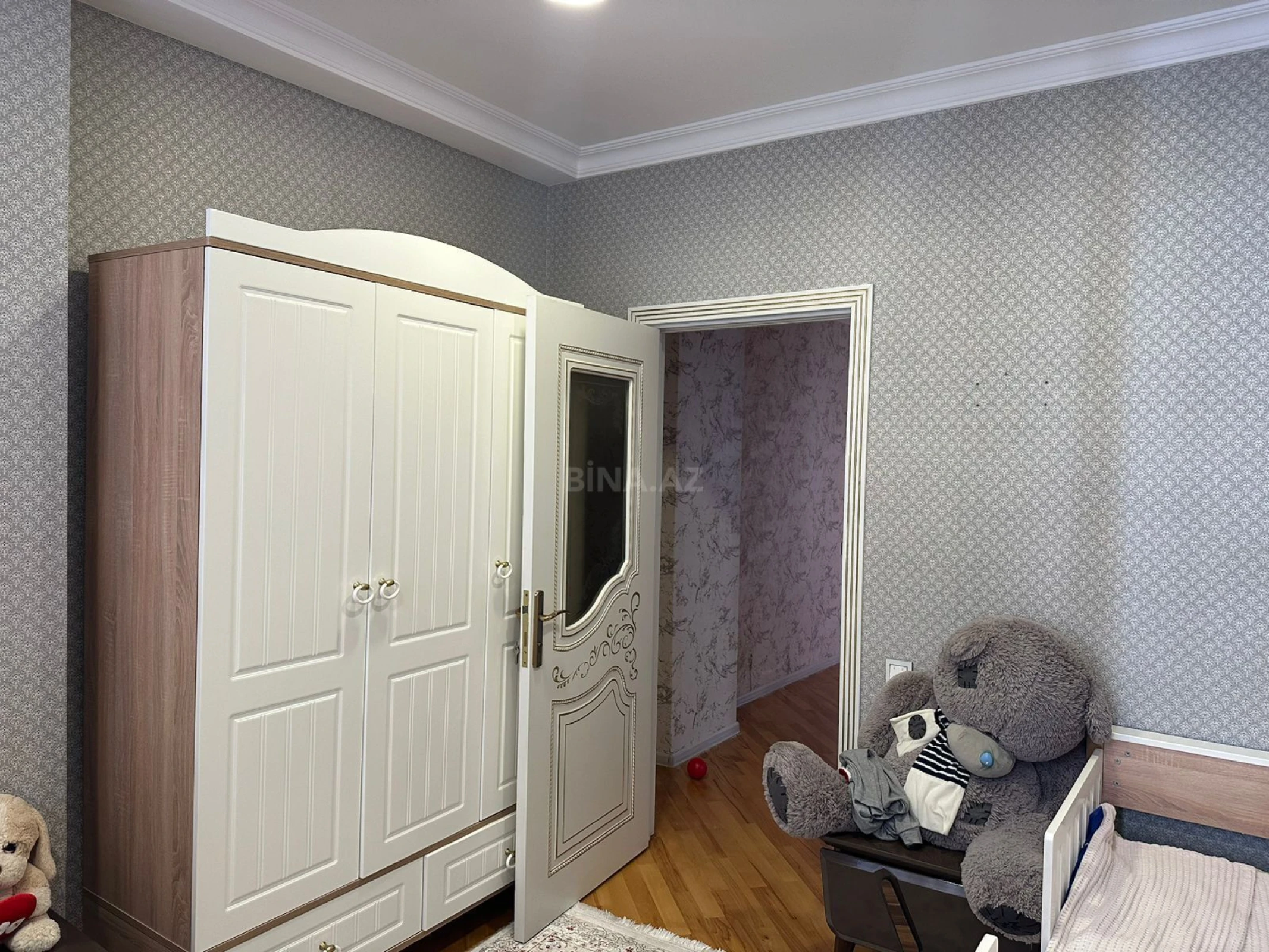 Satılır 3 otaqlı mənzil 100 m²