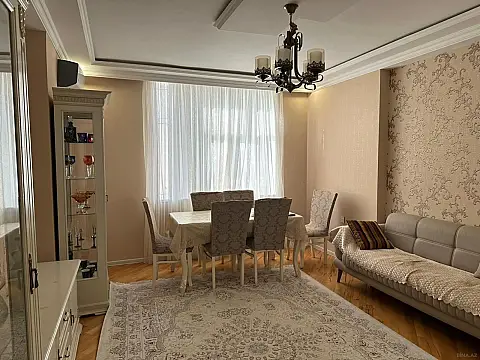 Satılır 3 otaqlı mənzil 100 m² — Bakı, Həzi Aslanov qəs. 3 otaq 100.00 m²