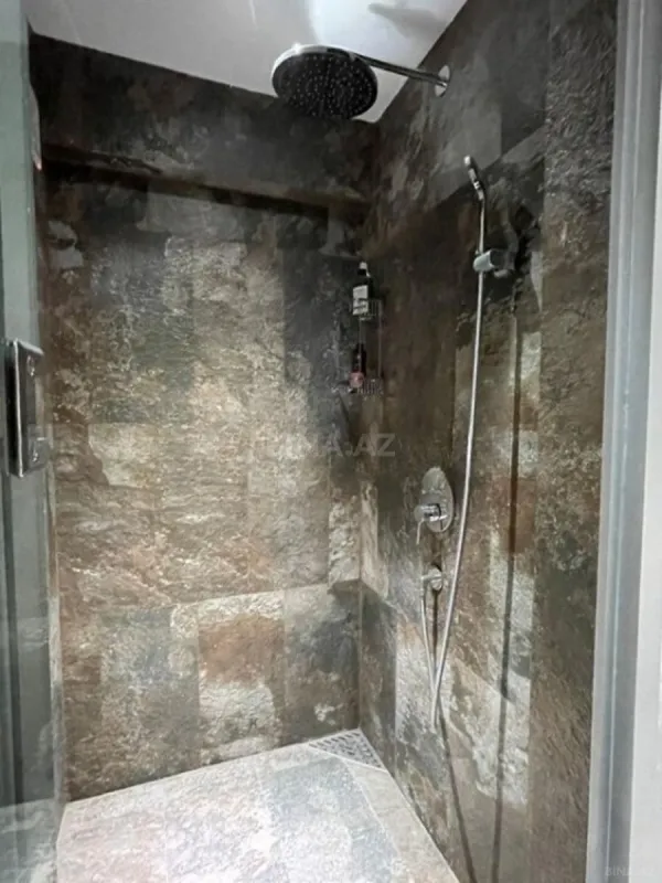 Kirayə verilir 7 otaqlı ofis 240 m²