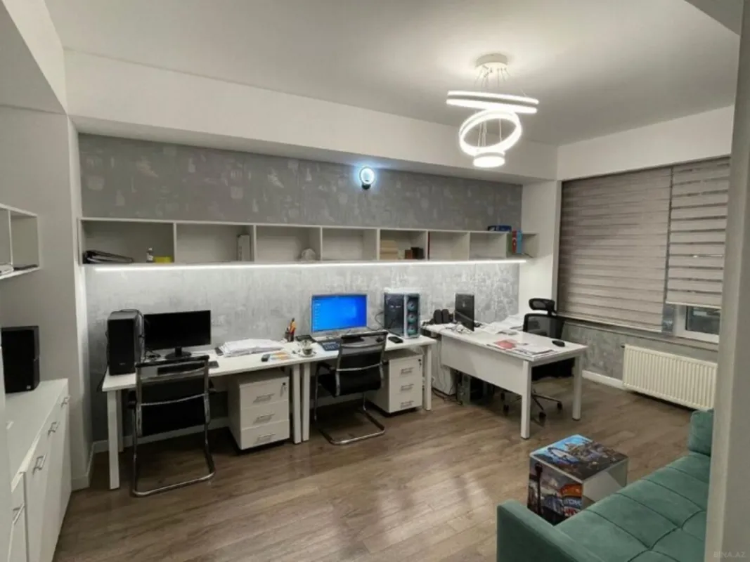 Kirayə verilir 7 otaqlı ofis 240 m²