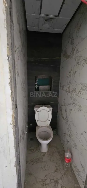 Satılır 5 otaqlı mənzil 121 m²