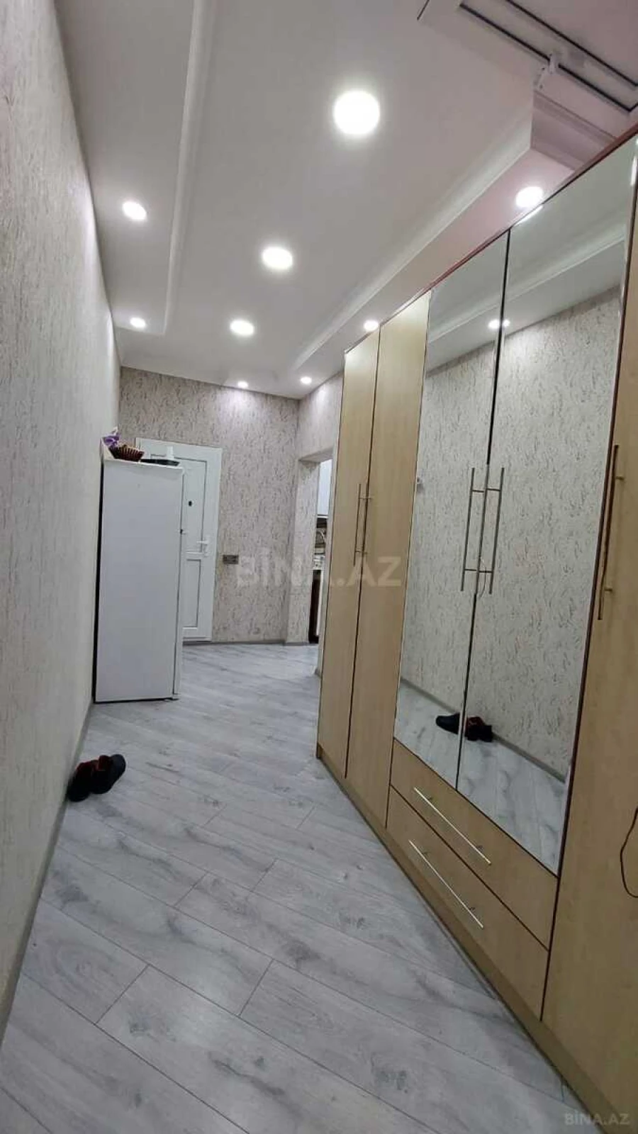 Satılır 2 otaqlı mənzil 55 m²