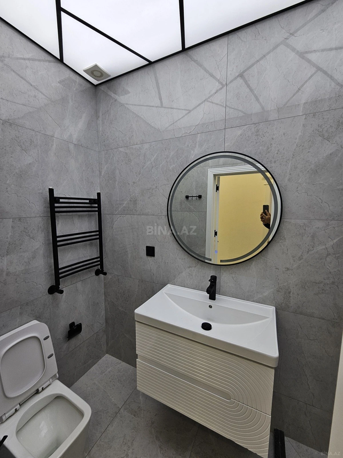 Satılır 3 otaqlı mənzil 63 m²