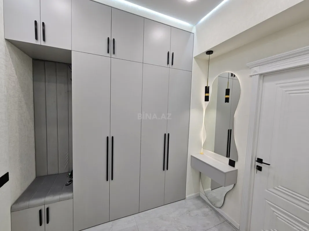 Satılır 3 otaqlı mənzil 63 m²