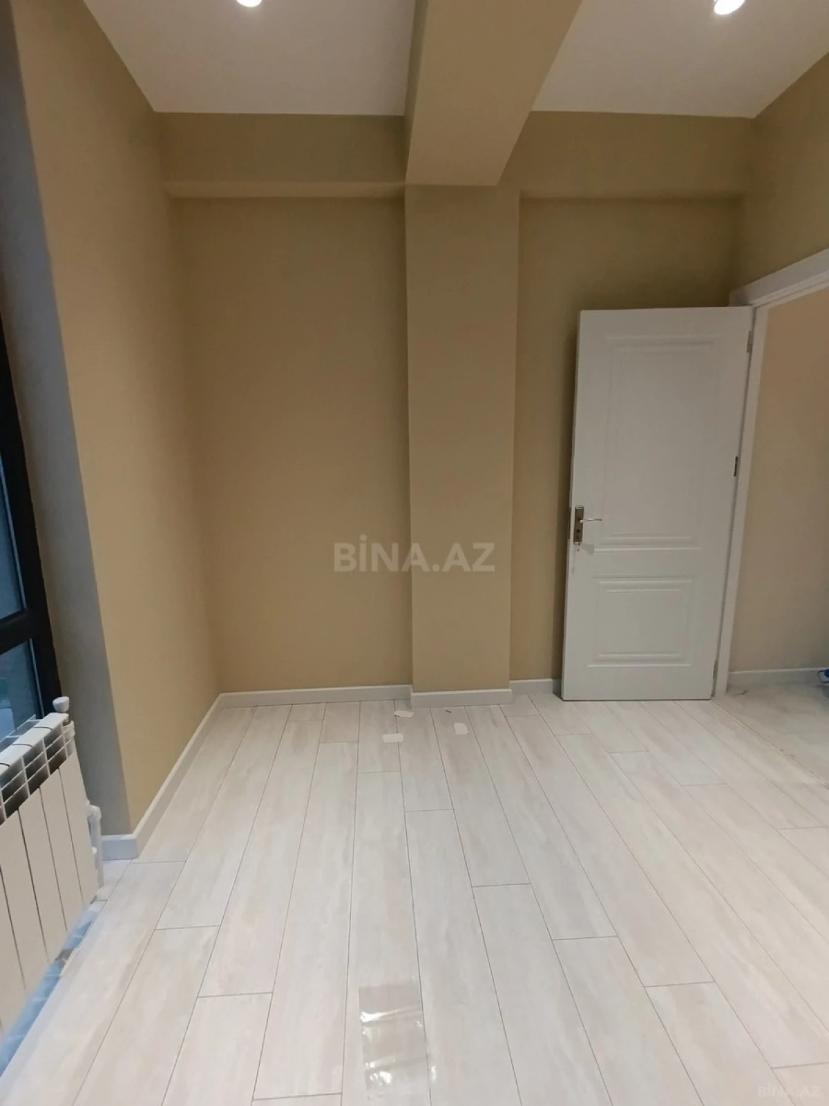 Satılır 2 otaqlı mənzil 66 m²