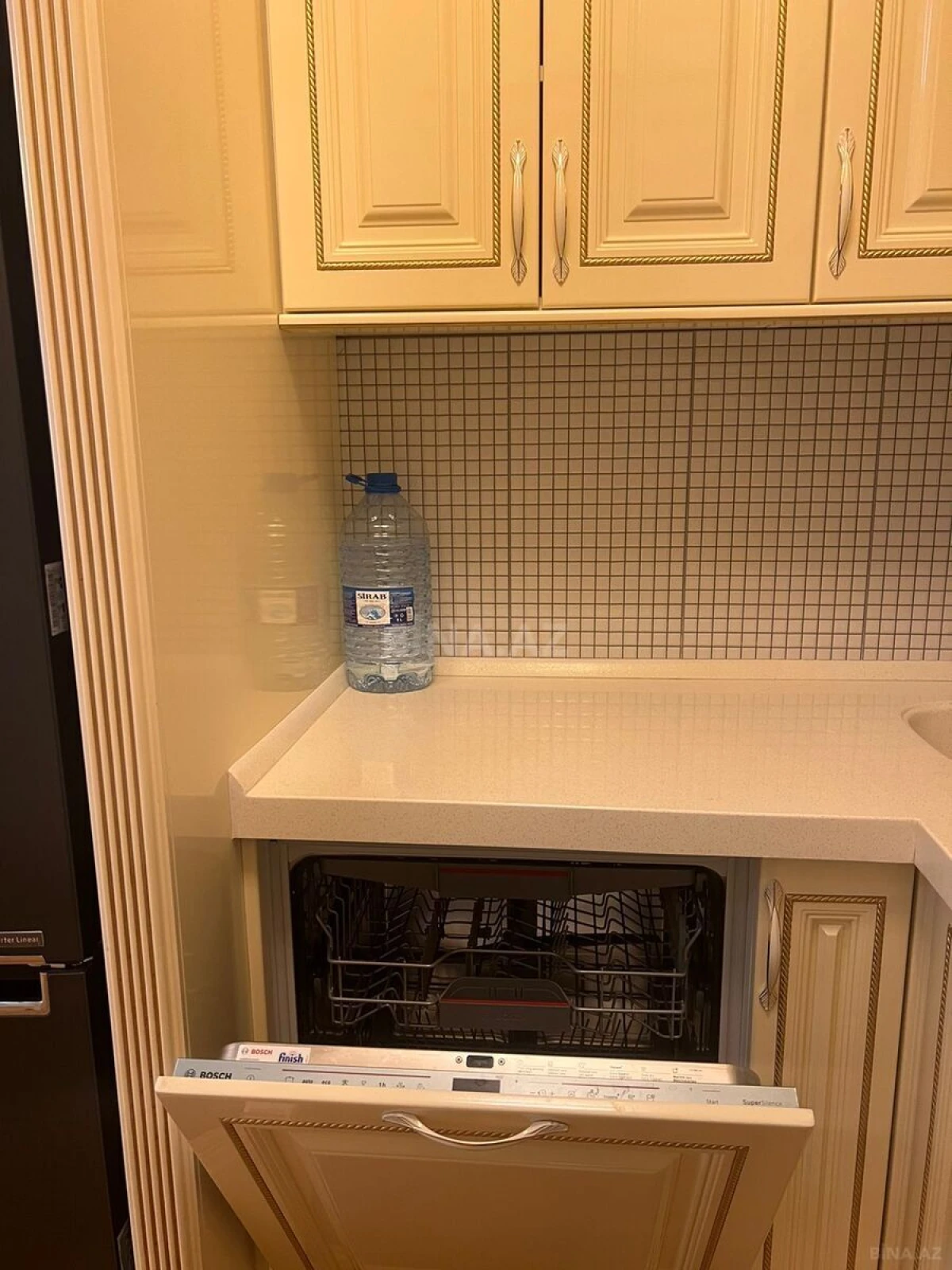 Kirayə verilir 3 otaqlı mənzil 100 m²