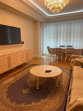 Kirayə verilir 3 otaqlı mənzil 100 m²