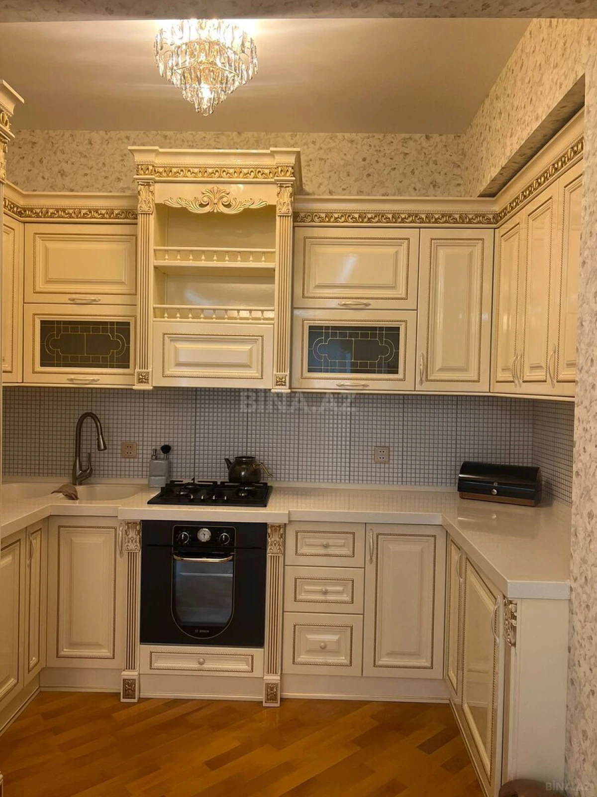 Kirayə verilir 3 otaqlı mənzil 100 m²