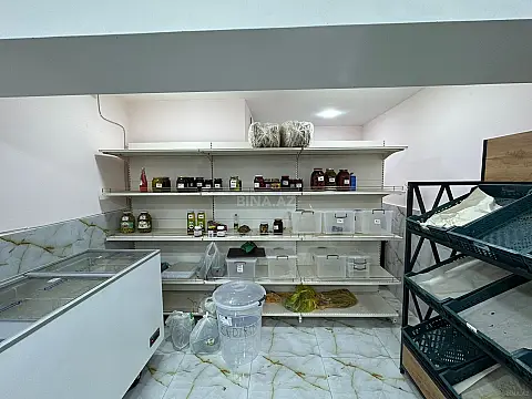 Kirayə verilir obyekt 70 m²