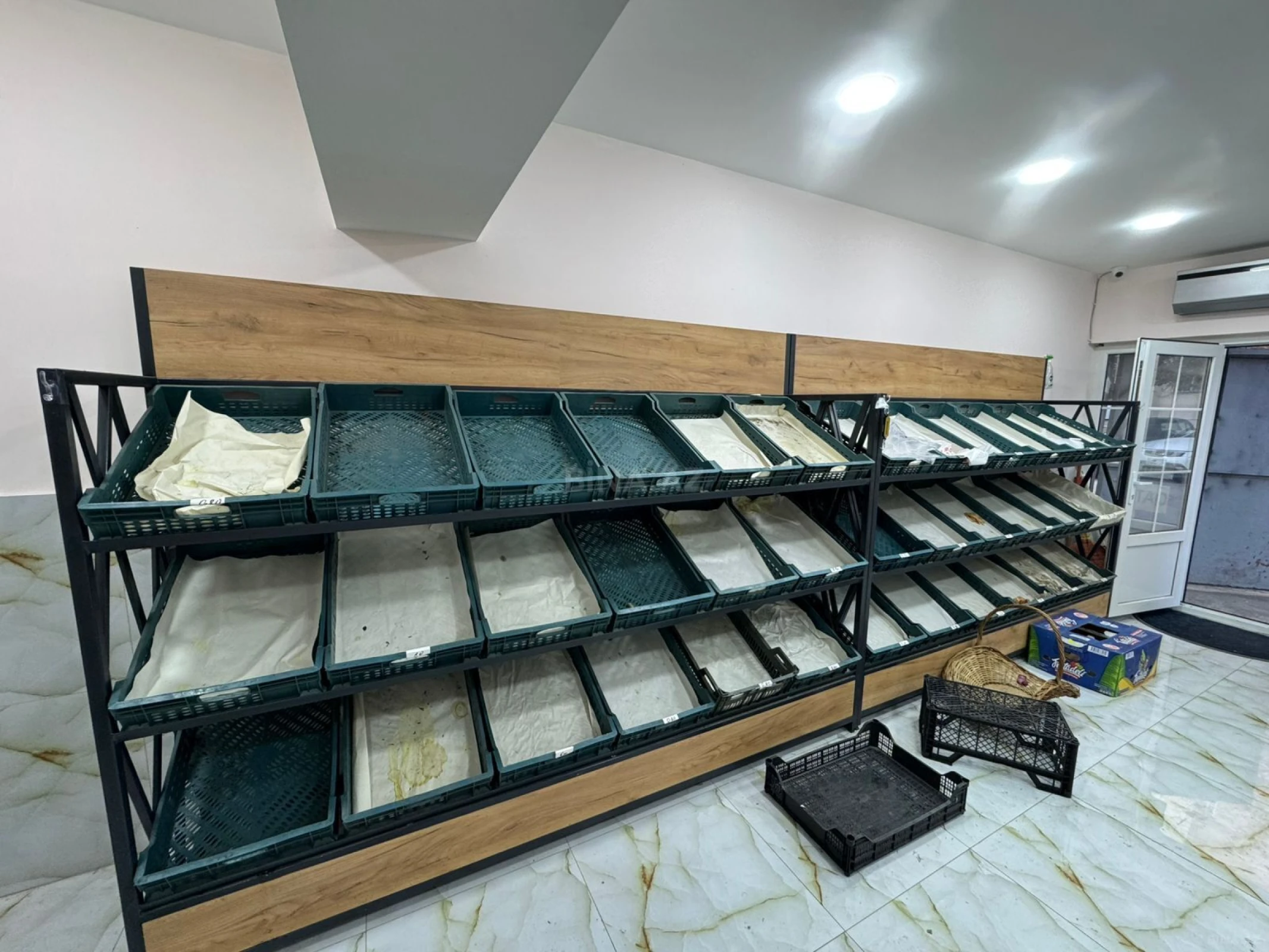 Kirayə verilir obyekt 70 m²