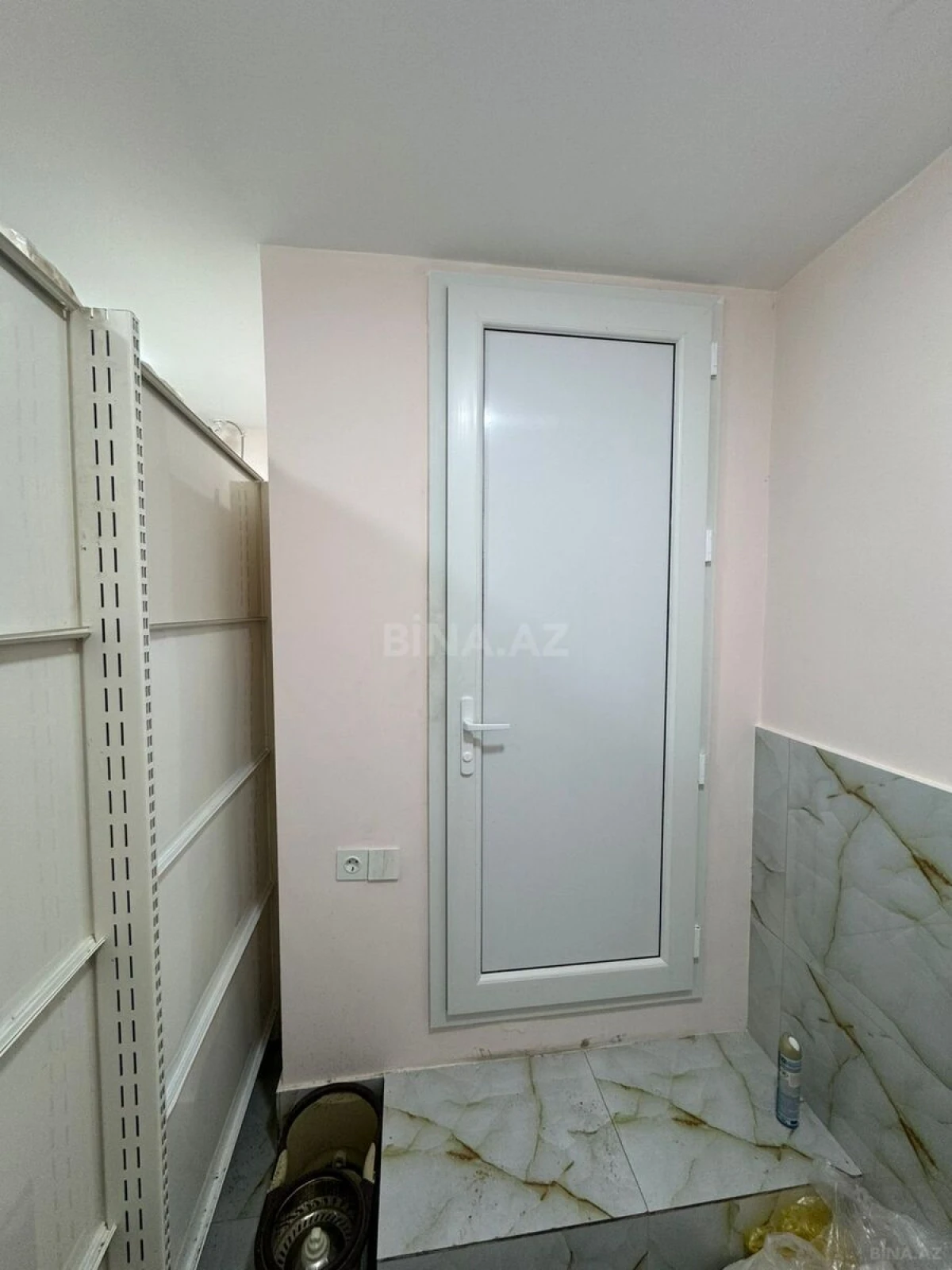 Kirayə verilir obyekt 70 m²