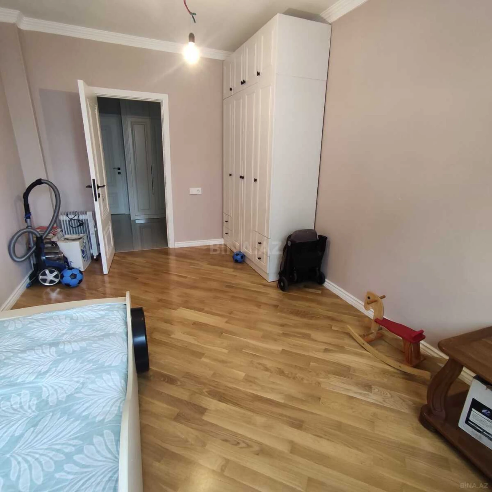 Satılır 3 otaqlı mənzil 75 m²