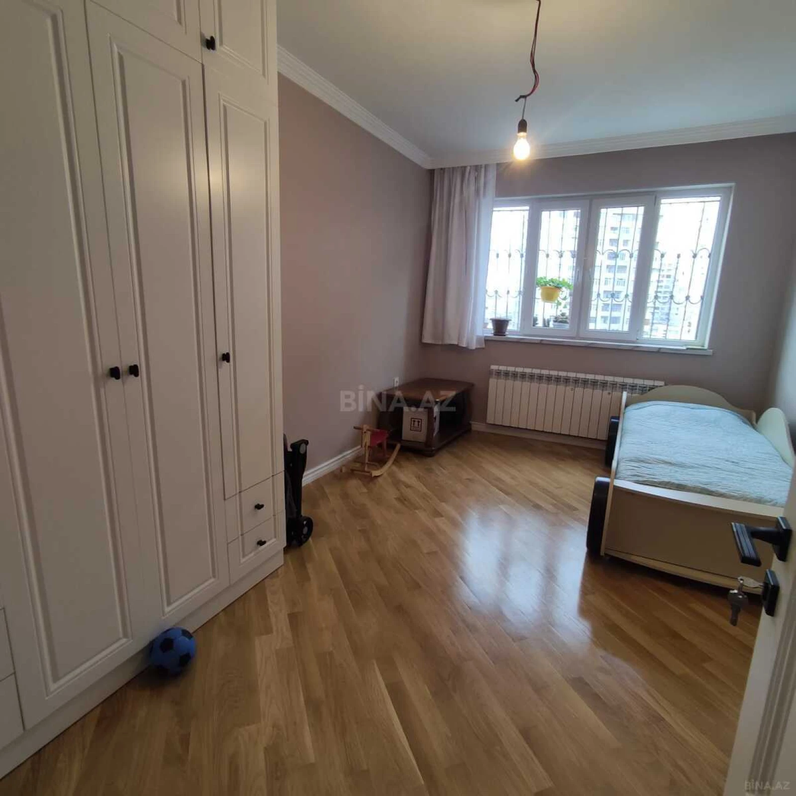 Satılır 3 otaqlı mənzil 75 m²