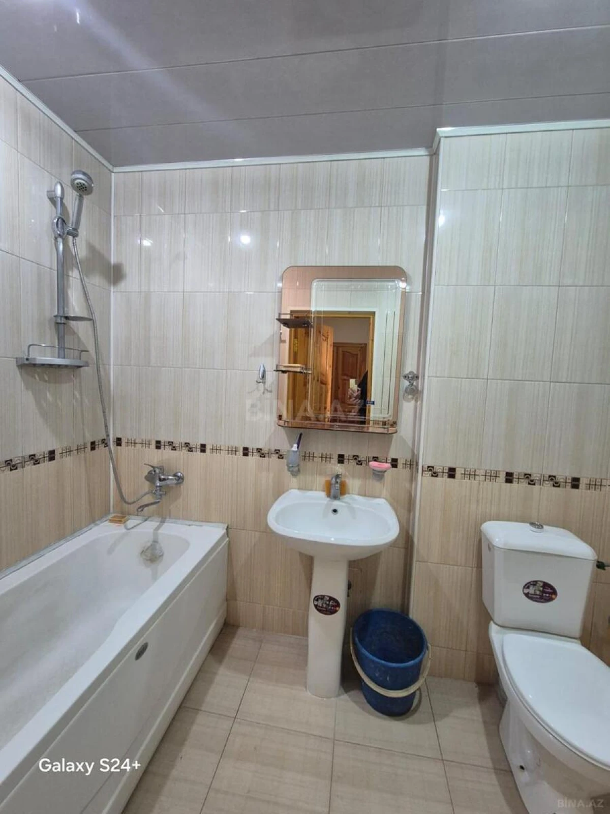 Satılır 2 otaqlı mənzil 60 m²