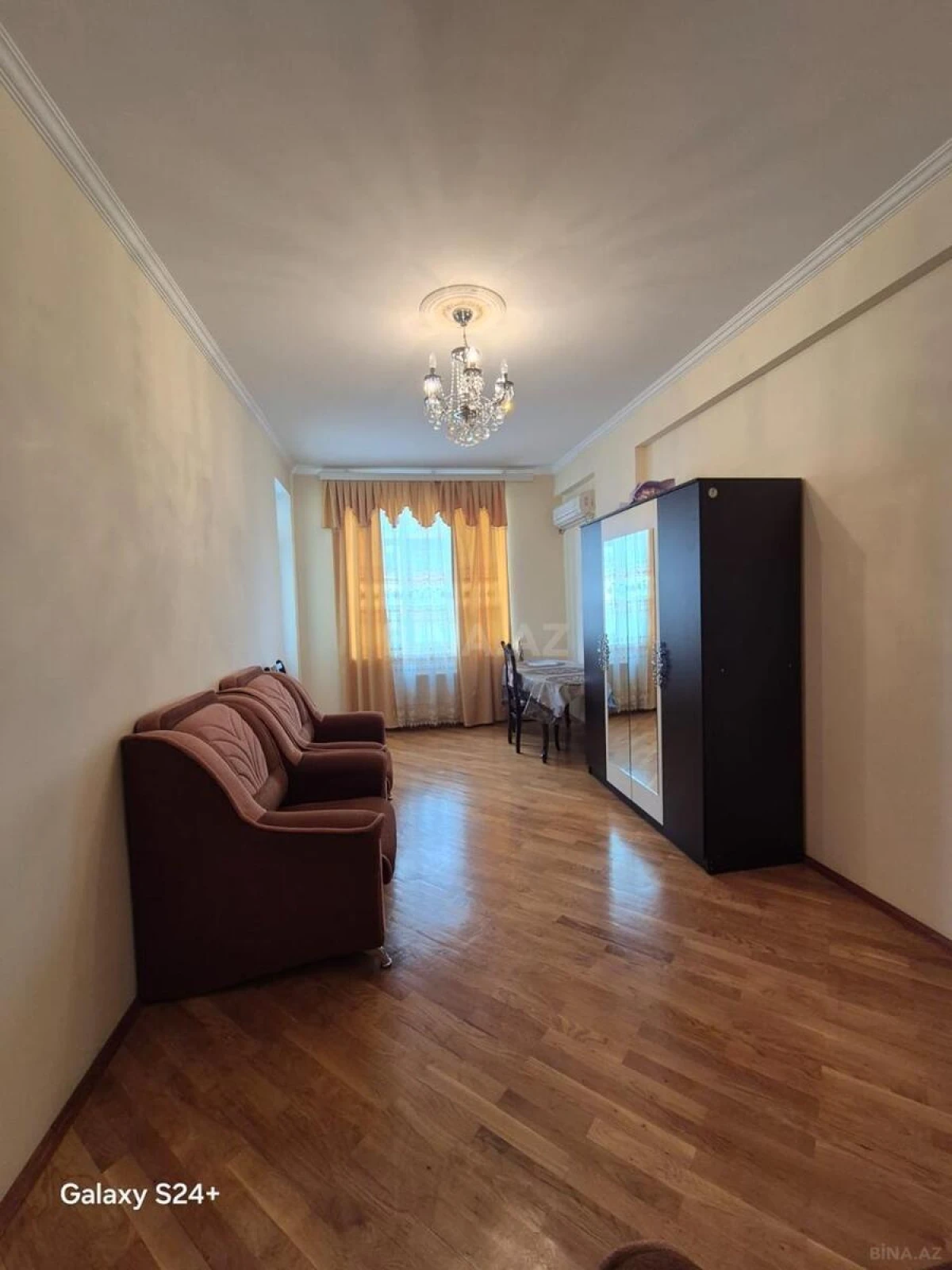 Satılır 2 otaqlı mənzil 60 m²