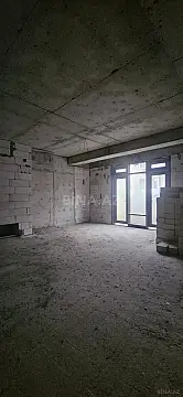 Satılır 2 otaqlı mənzil 103 m²