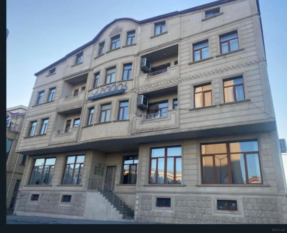 Kirayə verilir obyekt 1100 m²