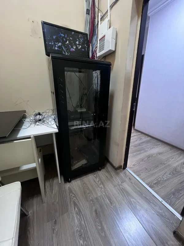 Kirayə verilir obyekt 1100 m²