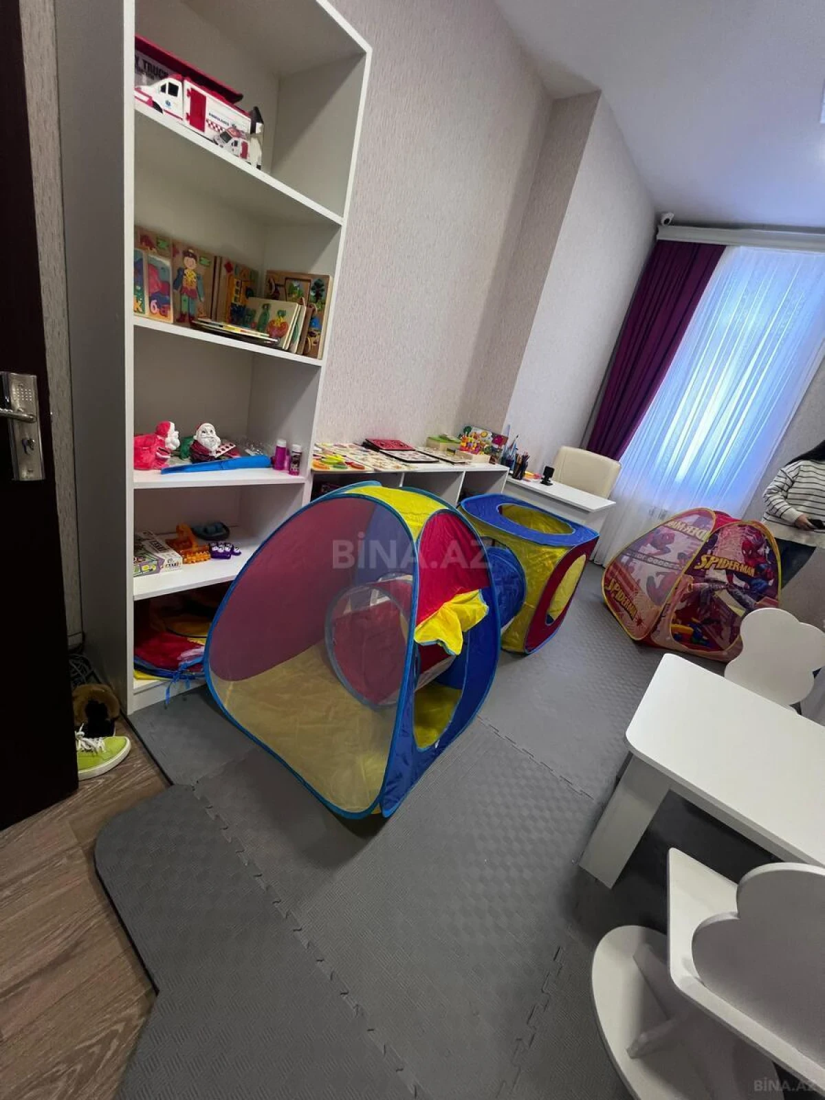 Kirayə verilir obyekt 1100 m²