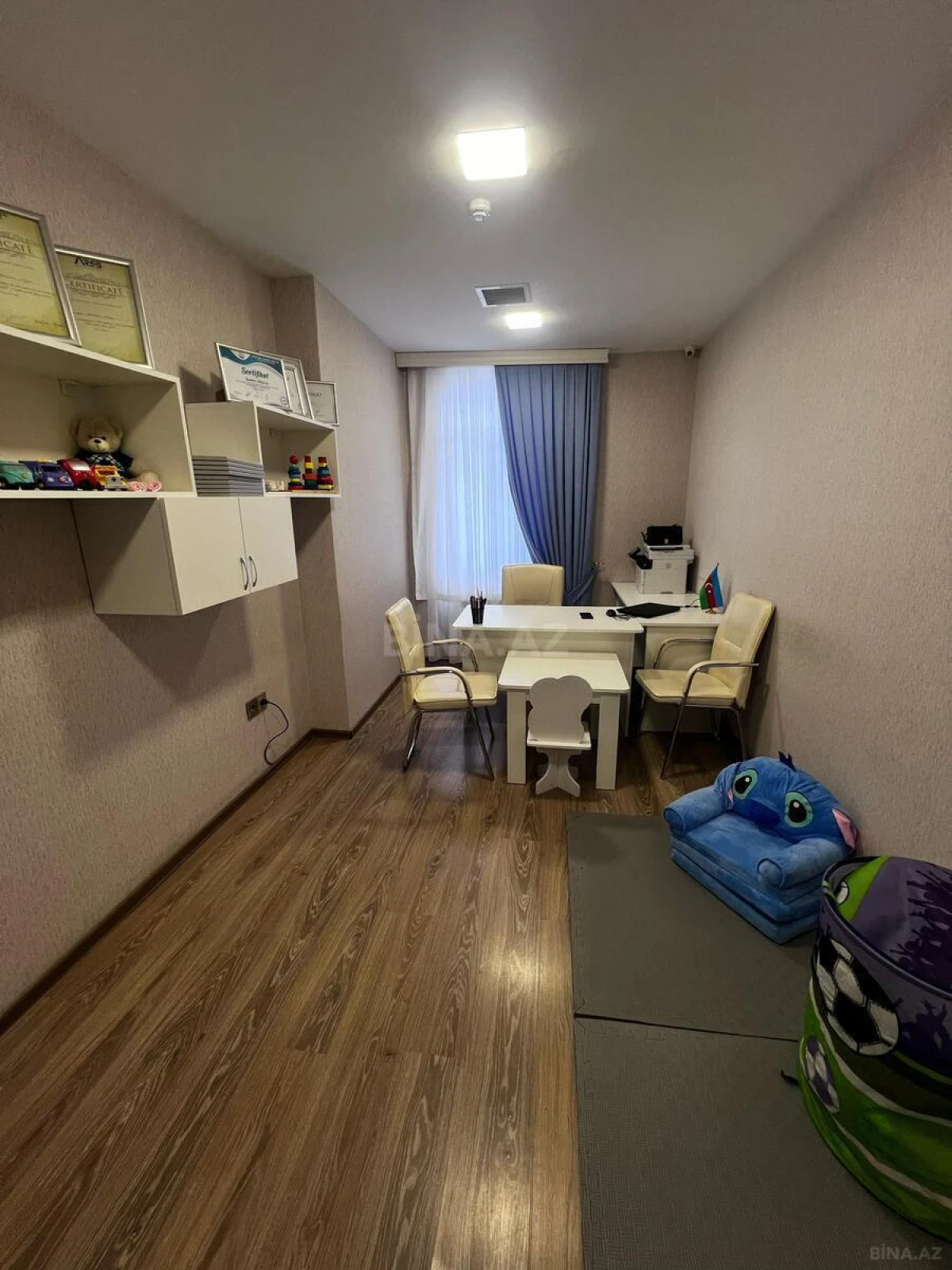 Kirayə verilir obyekt 1100 m²