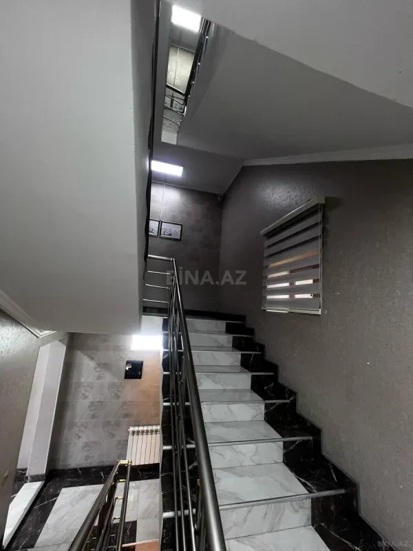 Kirayə verilir obyekt 1100 m²