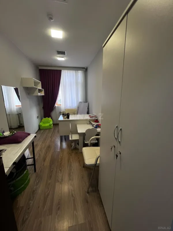 Kirayə verilir obyekt 1100 m²