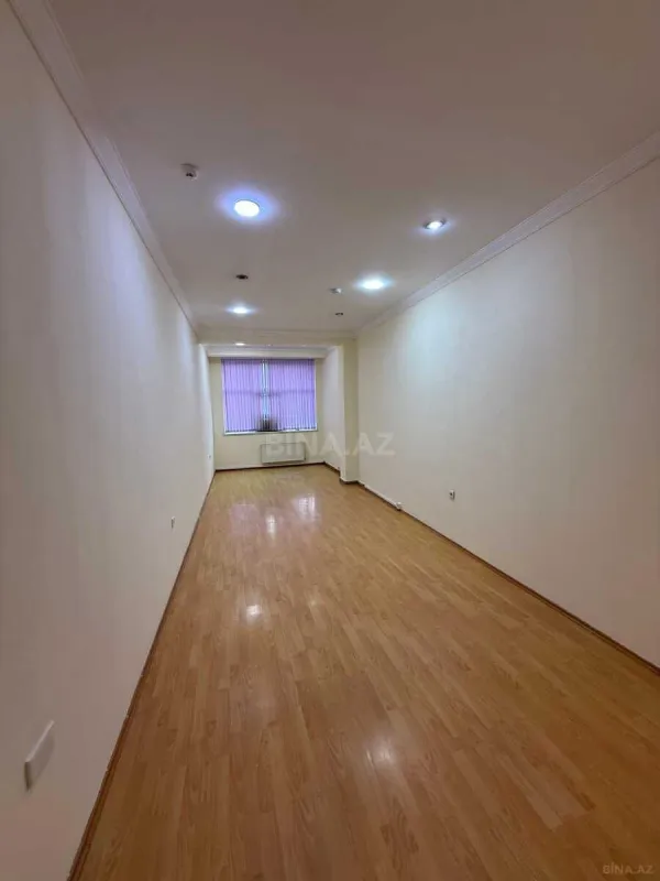 Kirayə verilir 6 otaqlı ofis 225 m²