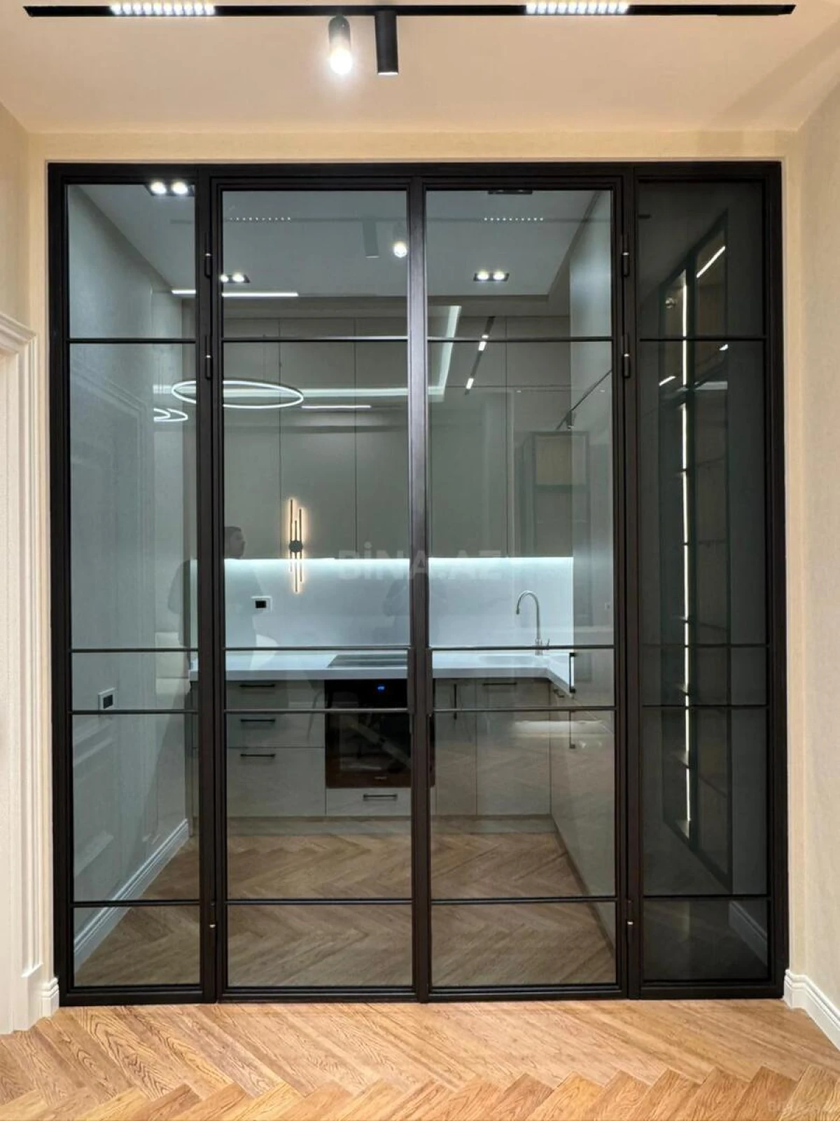 Satılır 1 otaqlı mənzil 68 m²