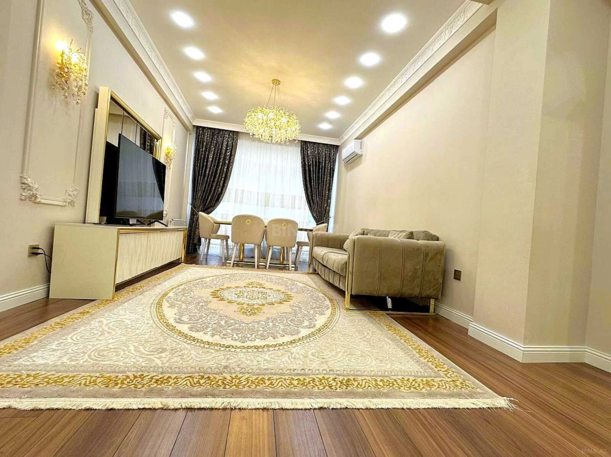 Satılır 2 otaqlı mənzil 85.5 m²