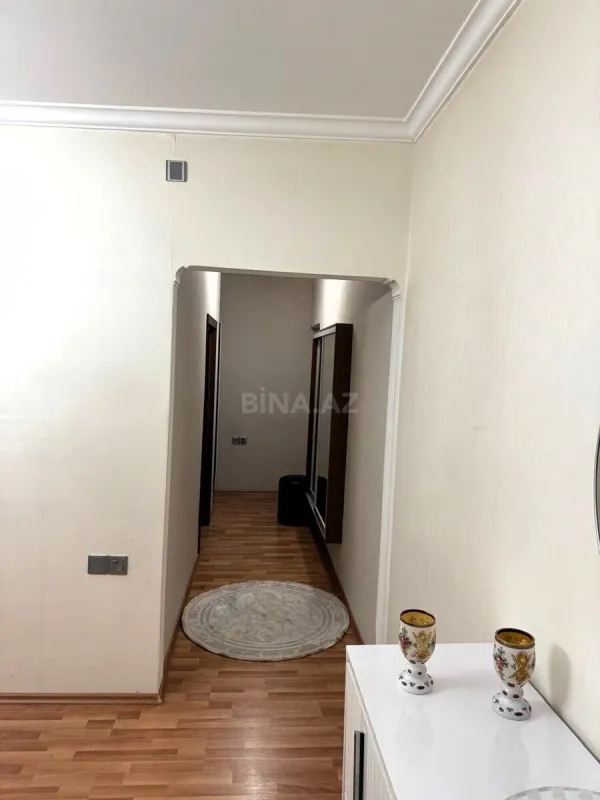 Satılır 2 otaqlı mənzil 58 m²
