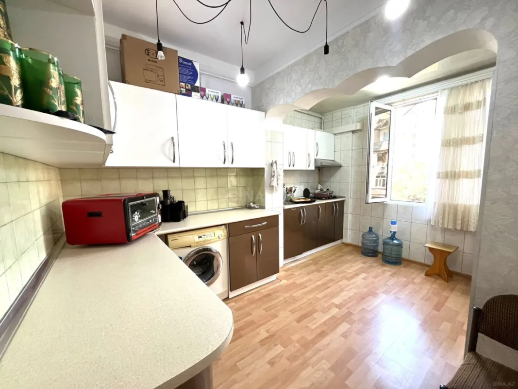 Satılır 3 otaqlı mənzil 100 m²