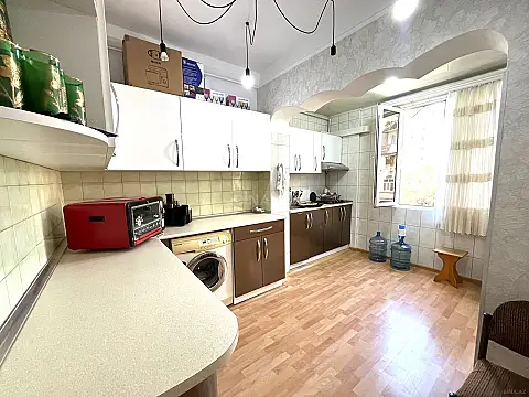 Satılır 3 otaqlı mənzil 100 m²
