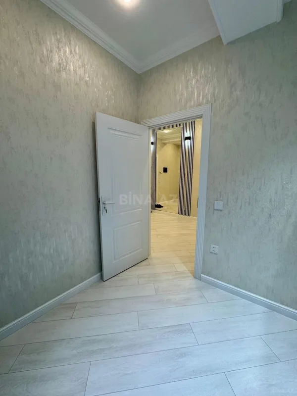 Satılır 3 otaqlı mənzil 83 m²
