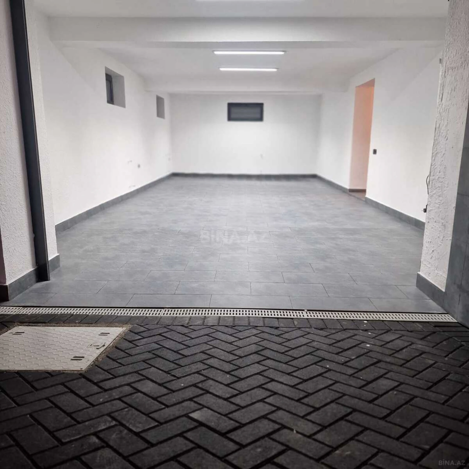 Satılır 6 otaqlı həyət evi 450 m²
