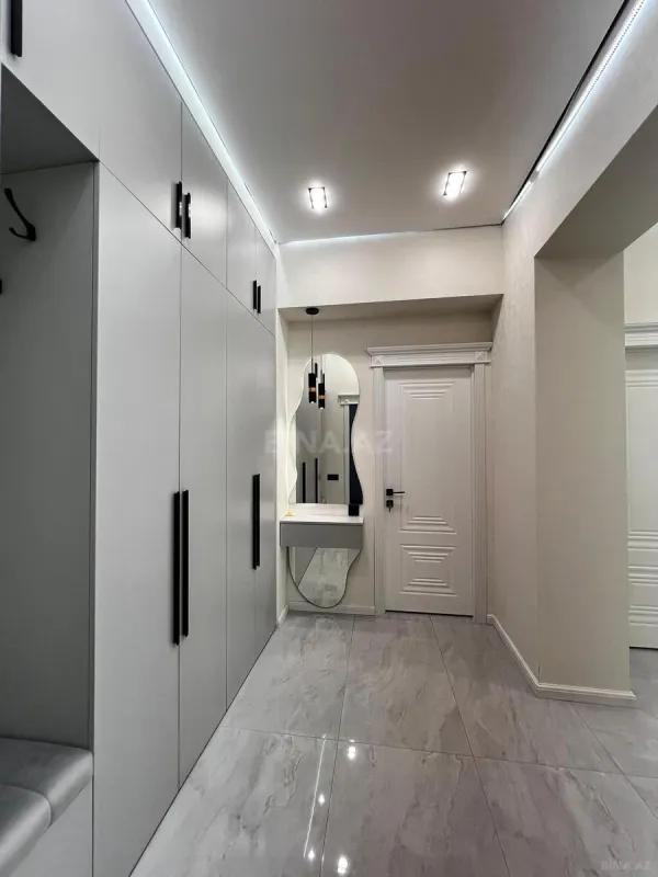 Satılır 3 otaqlı mənzil 62 m²