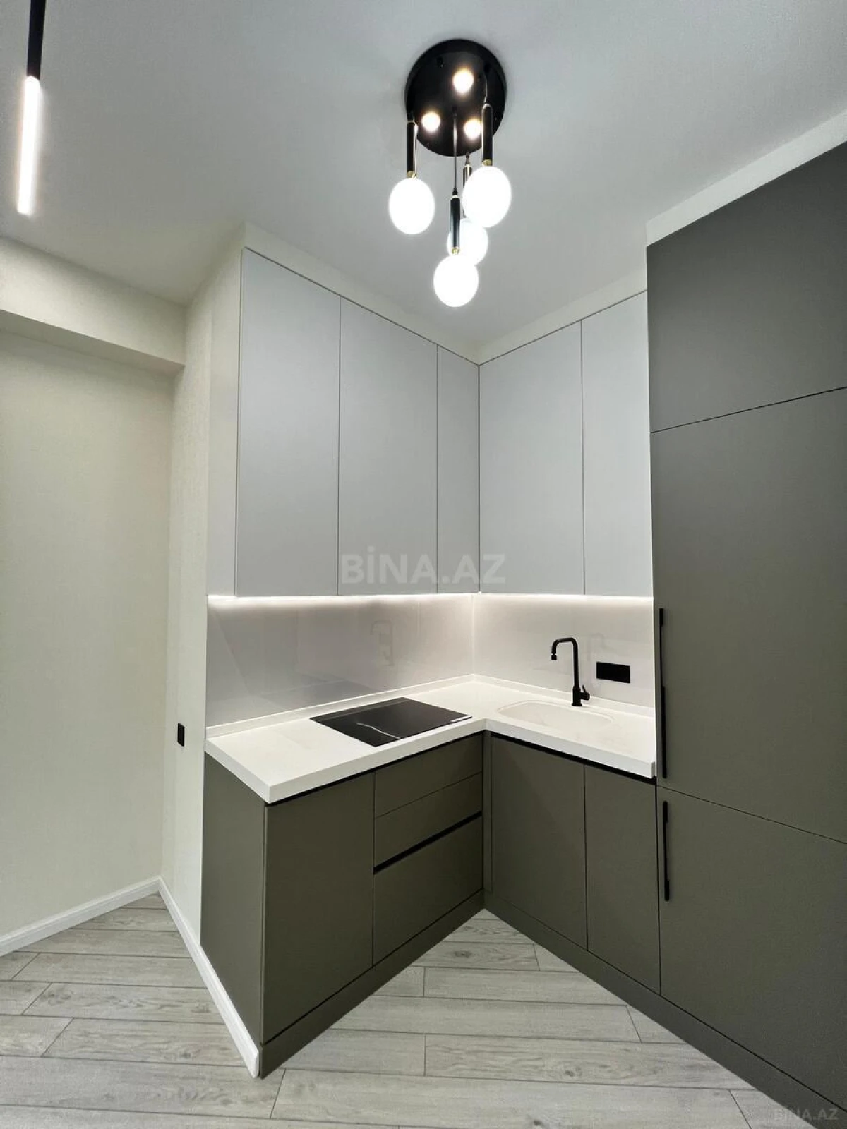 Satılır 3 otaqlı mənzil 62 m²