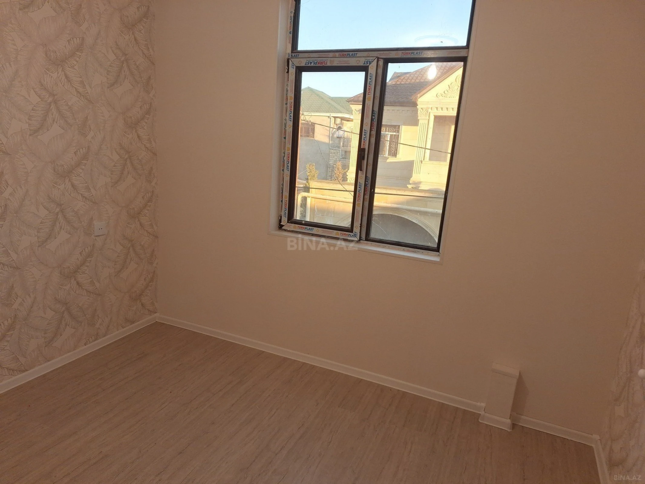 Satılır 4 otaqlı həyət evi 59 m²