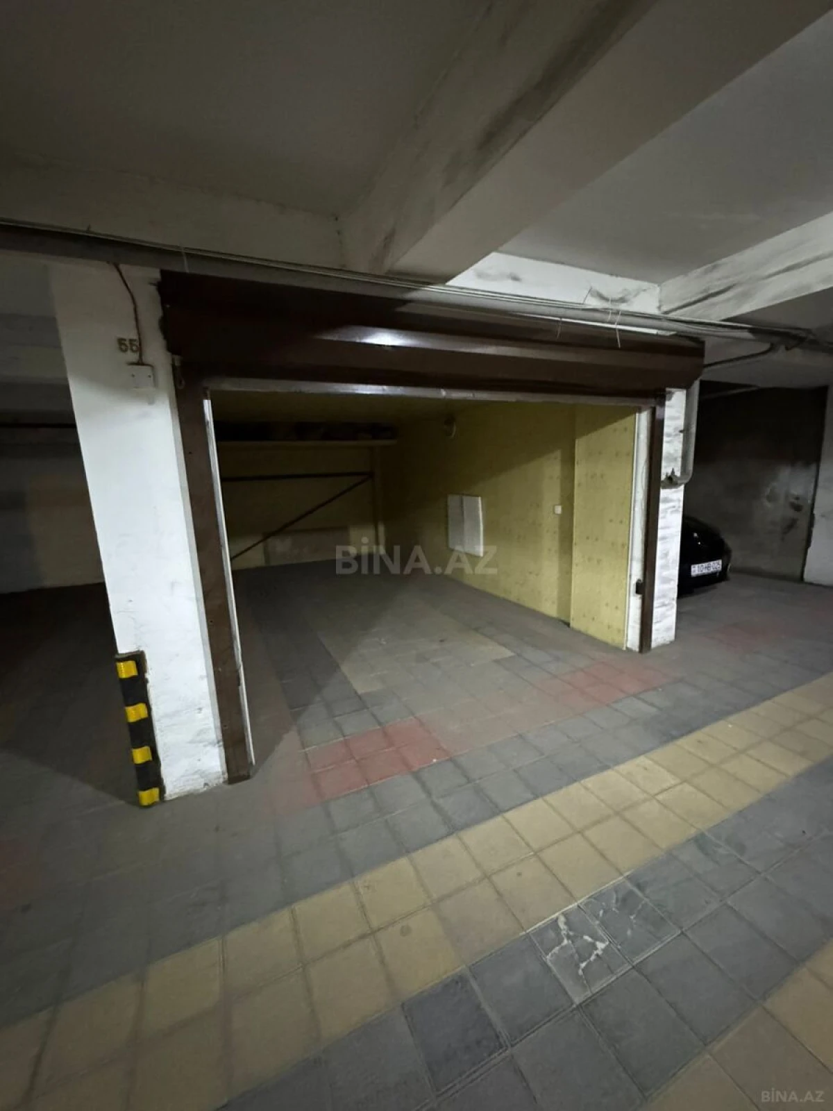 Satılır 4 otaqlı mənzil 175 m²