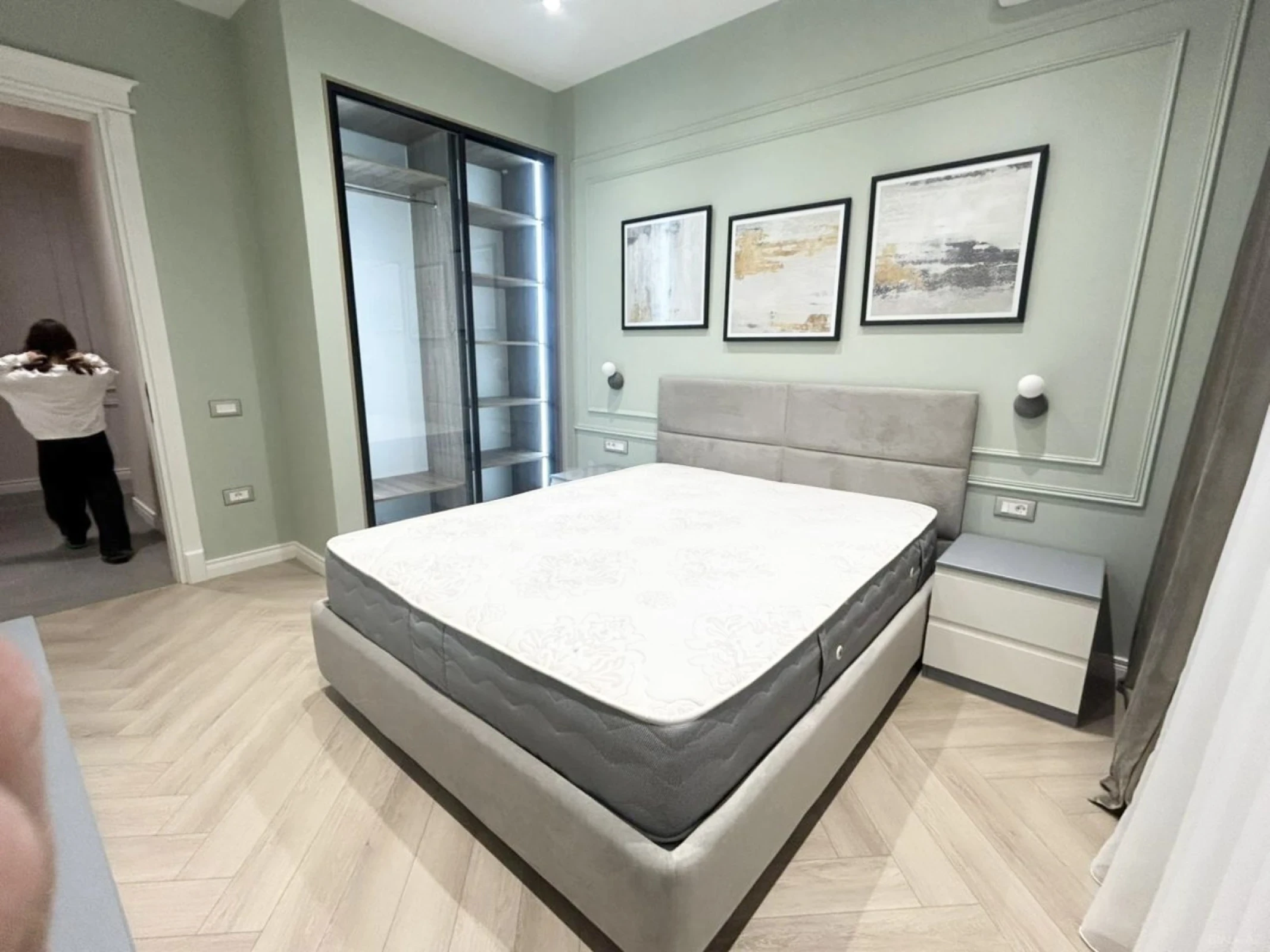 Kirayə verilir 2 otaqlı mənzil 70 m²