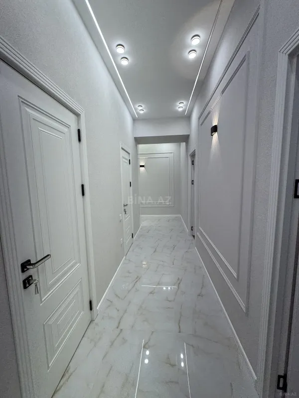 Satılır 2 otaqlı mənzil 75 m²