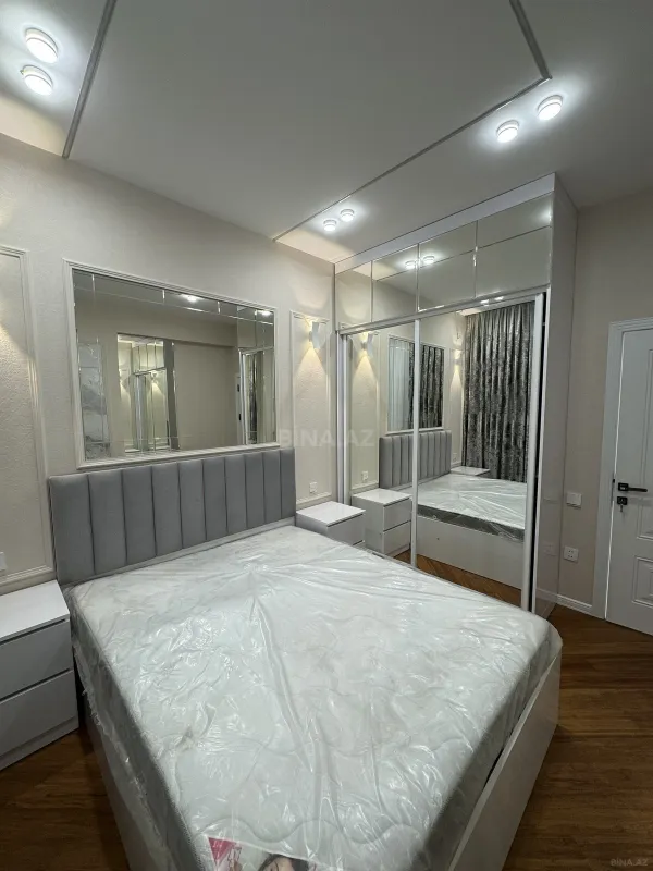 Satılır 2 otaqlı mənzil 75 m²
