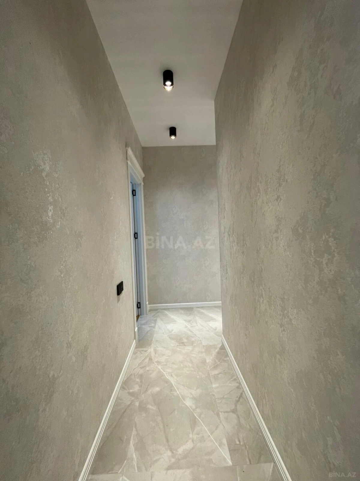 Satılır 3 otaqlı mənzil 125 m²