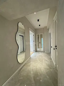 Satılır 3 otaqlı mənzil 125 m²