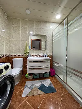 Satılır 3 otaqlı mənzil 125 m²